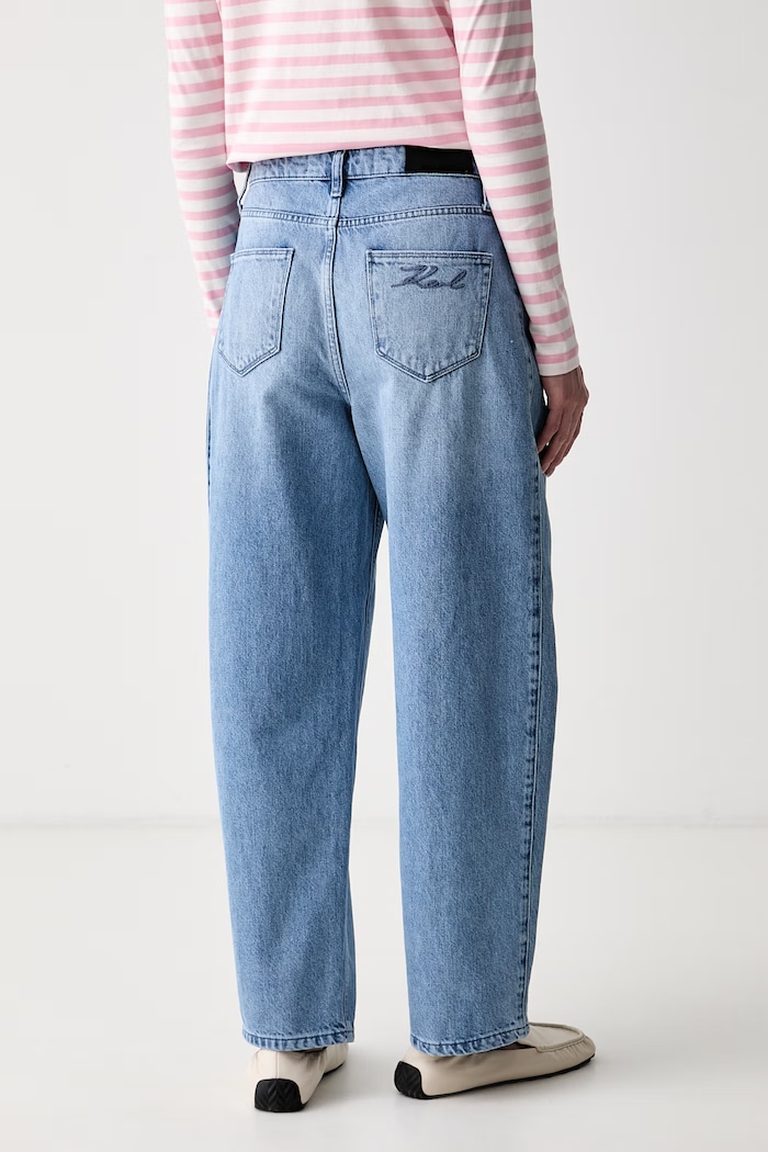 Odzież Karl Lagerfeld jeansy slouchy damskie B2W10080 niebieski