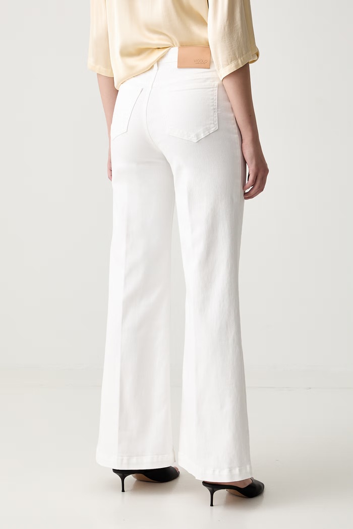 Odzież ViCOLO jeansy wide leg damskie DAB5169 biały