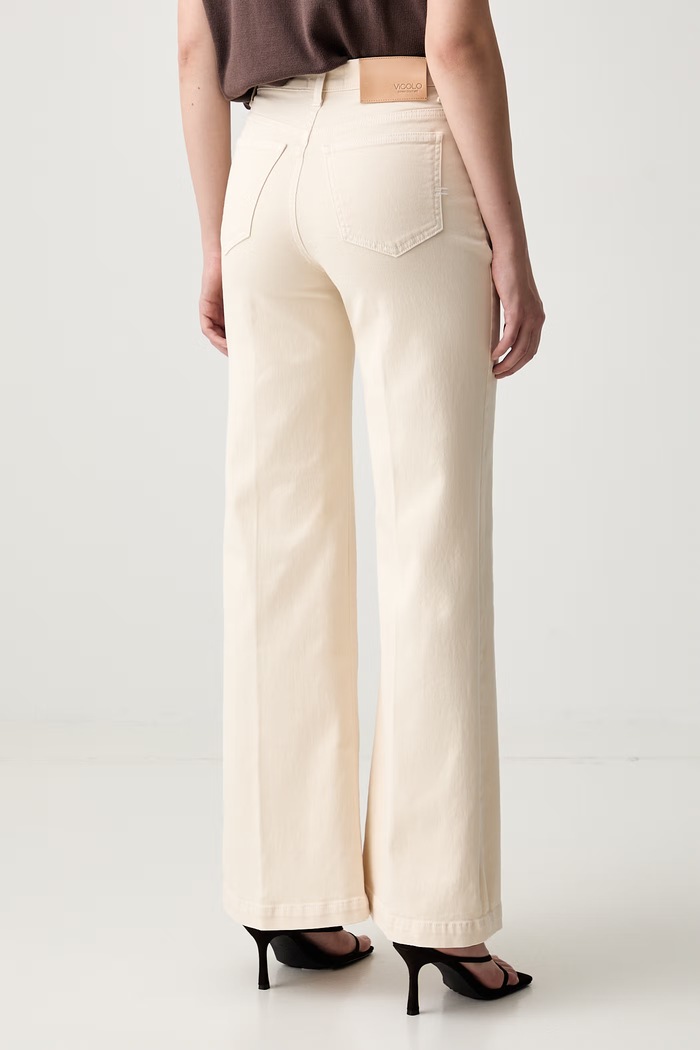 Odzież ViCOLO jeansy wide leg damskie DAB5169 beżowy