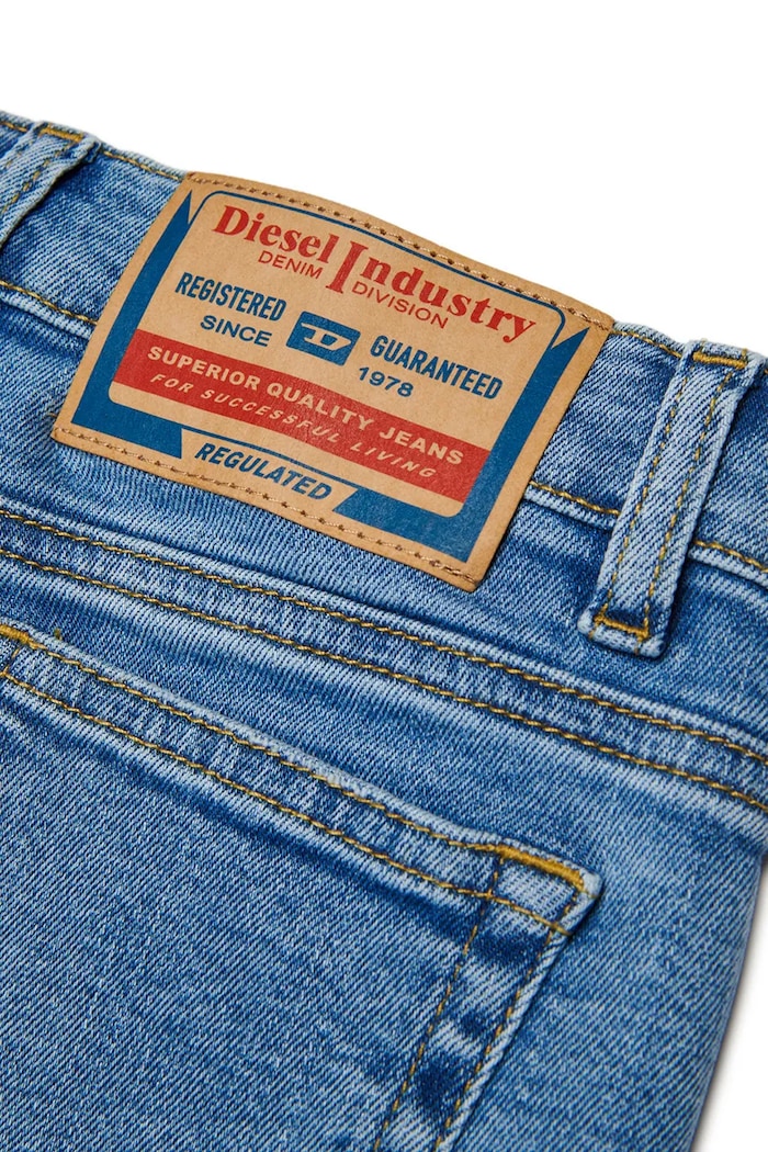 Detské rifle Diesel 1978-J TROUSERS modrá J00816.KXBSX