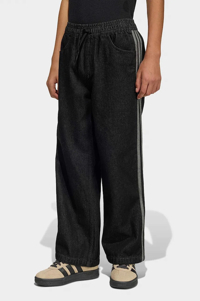Detské rifle adidas Originals KE2967 čierna