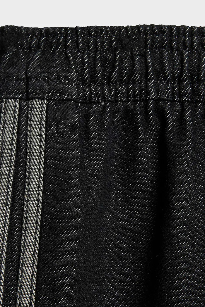Chlapec Rifle pre bábätká adidas Originals KD3194 čierna