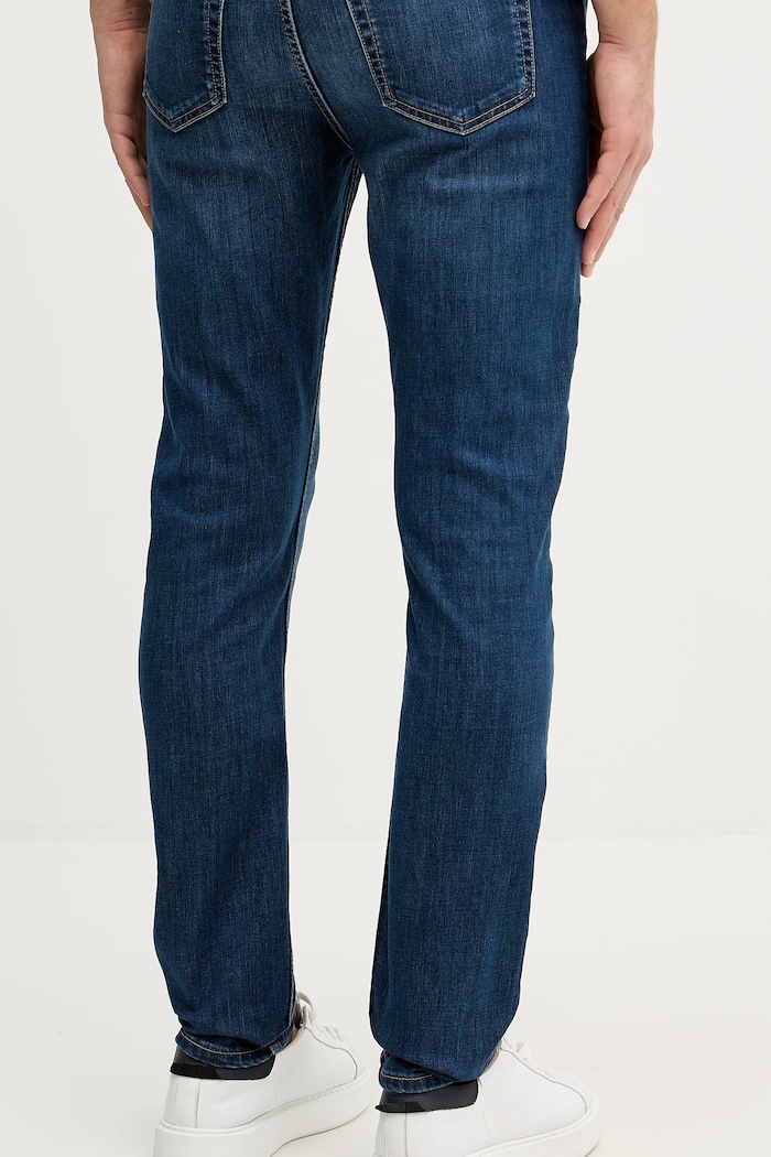 Oblačila Kavbojke Calvin Klein Jeans LV04RE779G modra