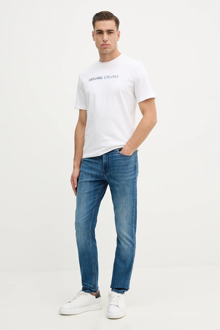 Kavbojke Calvin Klein Jeans LV04RE781G modra SS26