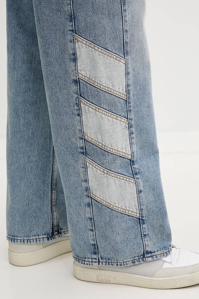 adidas Originals jeansy KE0112 niebieski