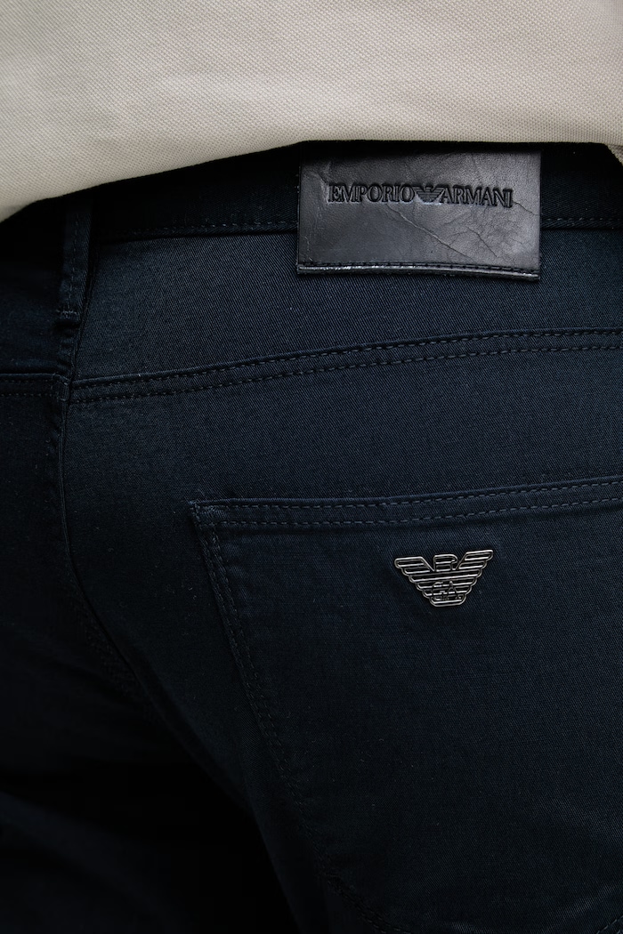 Emporio Armani blugi slim fit pentru bărbați bleumarin EM000121.AF22611