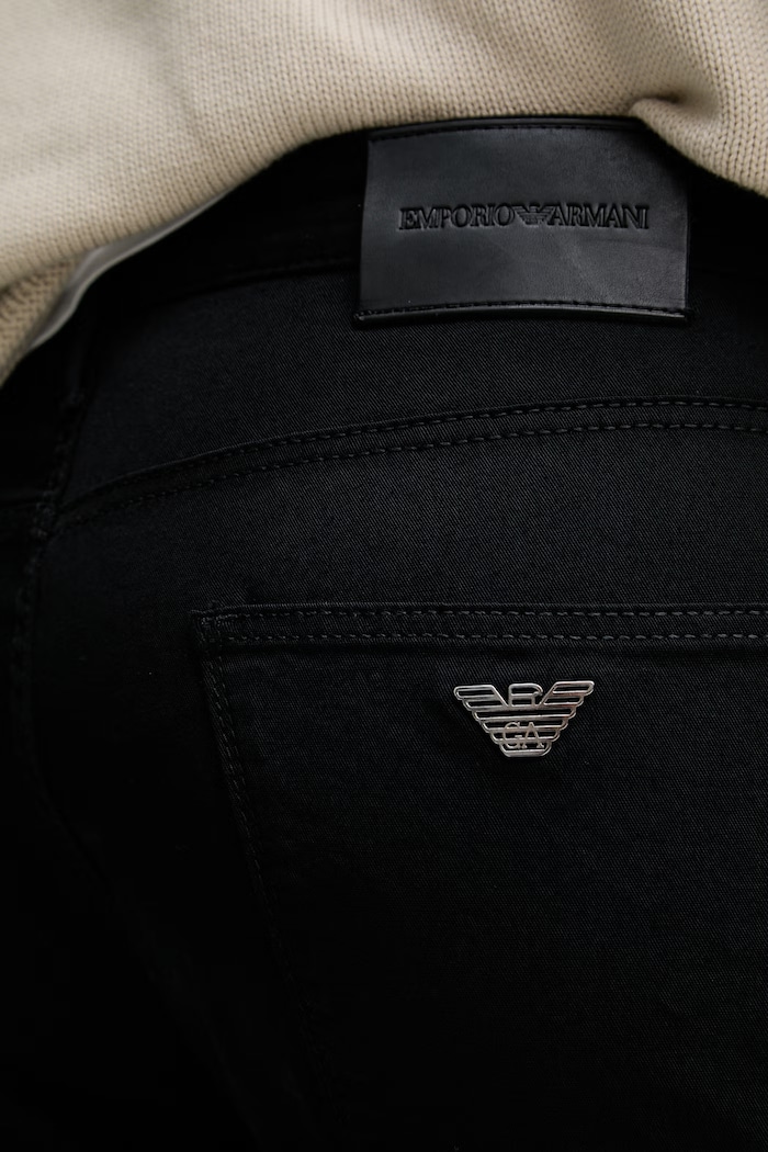 Emporio Armani rifle slim fit pánske čierna EM000121.AF22611