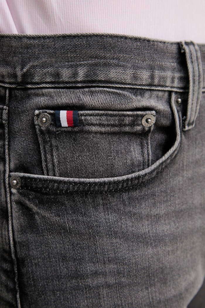 Tommy Hilfiger rifle slim fit pánske sivá MW0MW42315