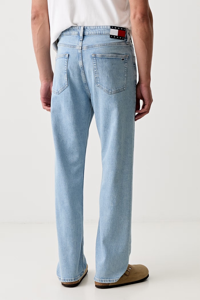 Îmbrăcăminte Tommy Jeans blugi regular pentru bărbați DM0DM23060 albastru