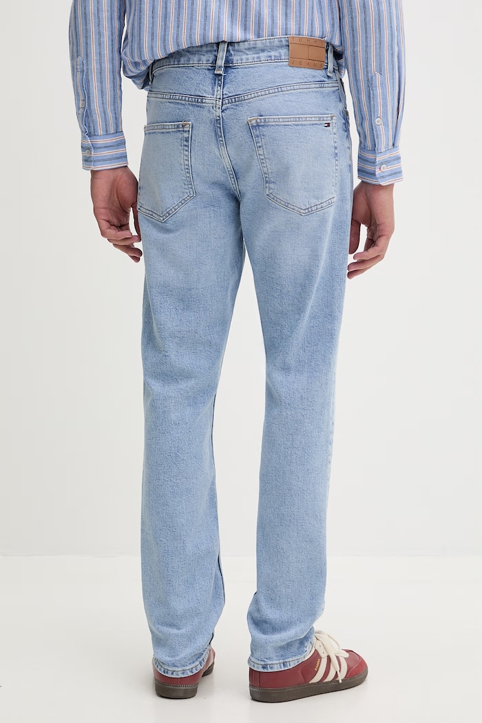 Odzież Tommy Jeans jeansy slim fit męskie DM0DM23064 niebieski