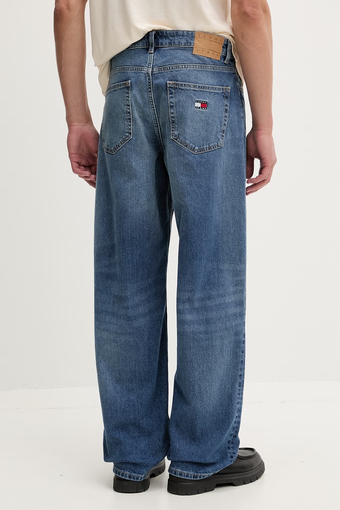 Oblečenie Tommy Jeans rifle relaxed fit pánske DM0DM23306 modrá