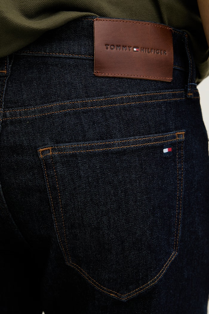 Tommy Hilfiger rifle slim fit pánske tmavomodrá MW0MW42296