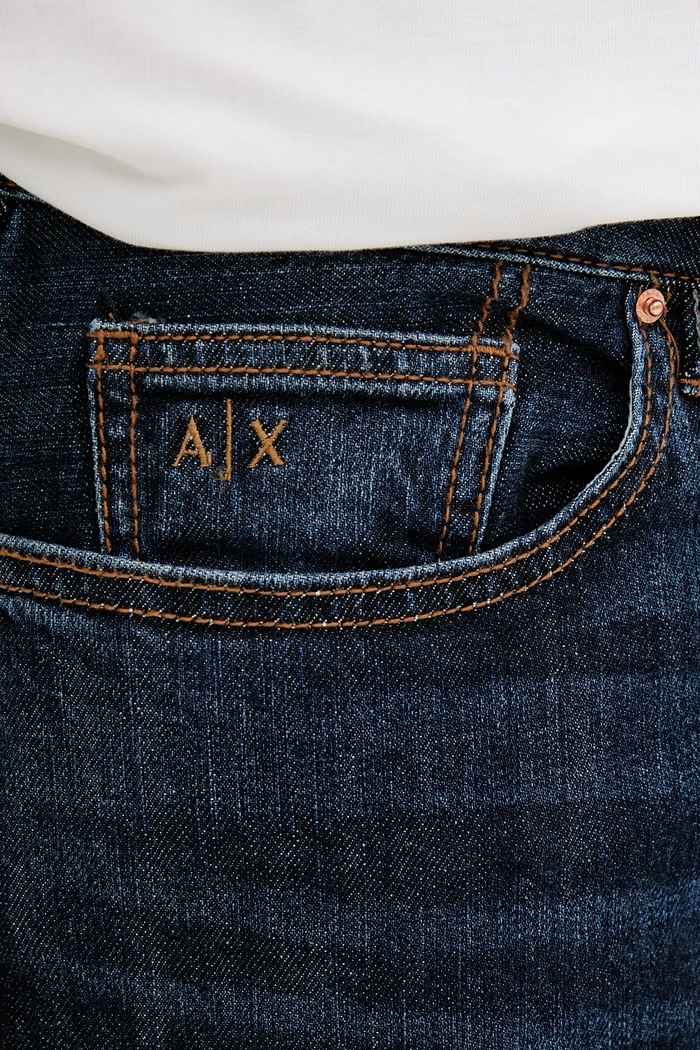 Armani Exchange rifle slim fit pánske tmavomodrá XM000070.AF22553
