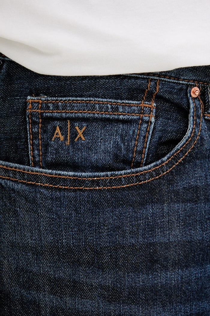 Armani Exchange rifle slim fit pánske tmavomodrá XM000070.AF22553