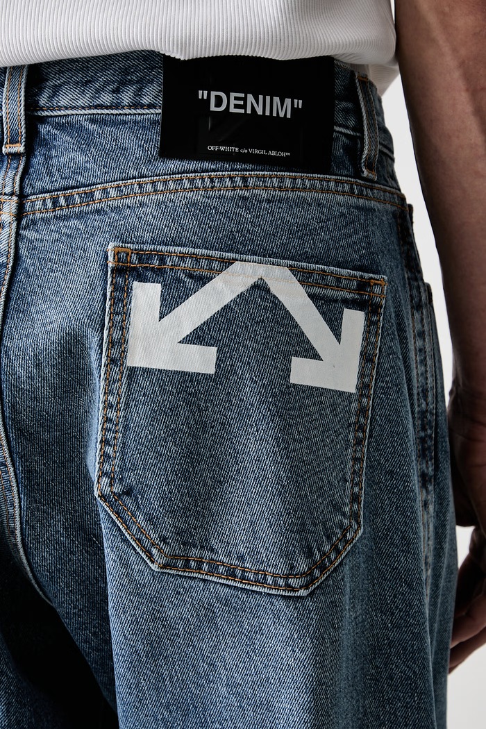 Off-White Half Arrow джинси relaxed fit чоловічі блакитний 44XYA197S26D001400