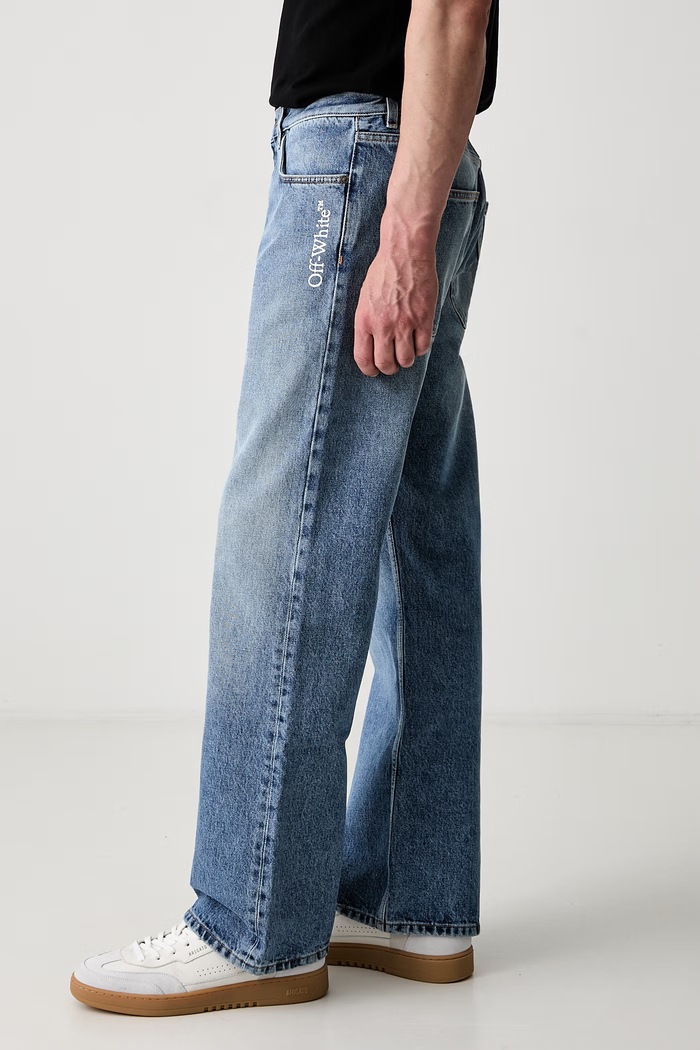 Off-White Half Arrow джинсы relaxed fit для мужчин 44XYA18JS26D002400 голубой SS26