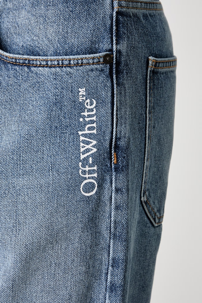 Off-White Half Arrow джинсы relaxed fit для мужчин голубой 44XYA18JS26D002400