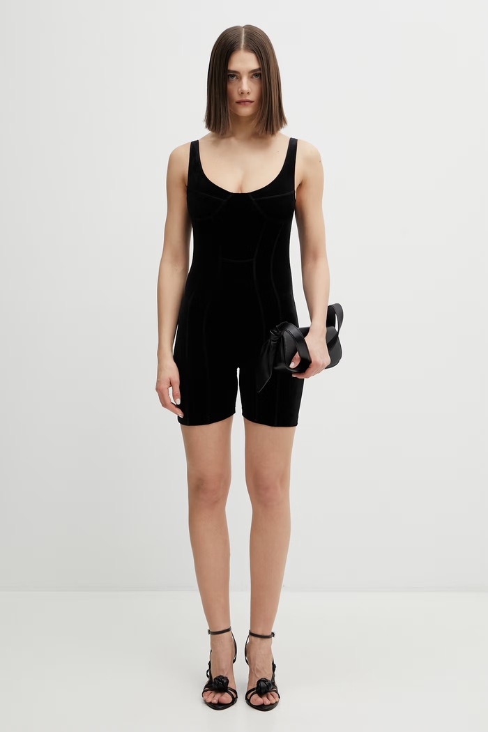 VETEMENTS salopeta de catifea Push-up Romper WE76BD411B