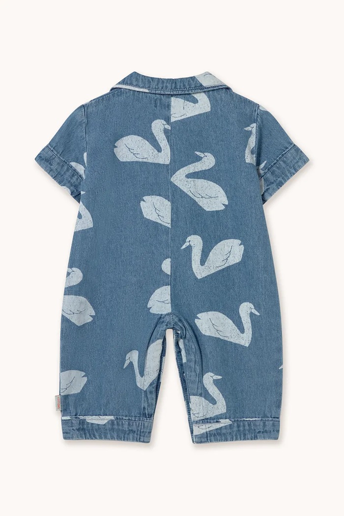 Kojenecký džínový overal Tinycottons BIG SWANS BABY ONE-PIECE SS26.326 modrá SS26