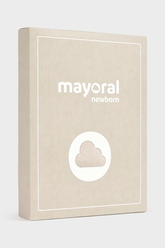 Комплект за бебета Mayoral Newborn бежов 1609.1D.Newborn.PPY2