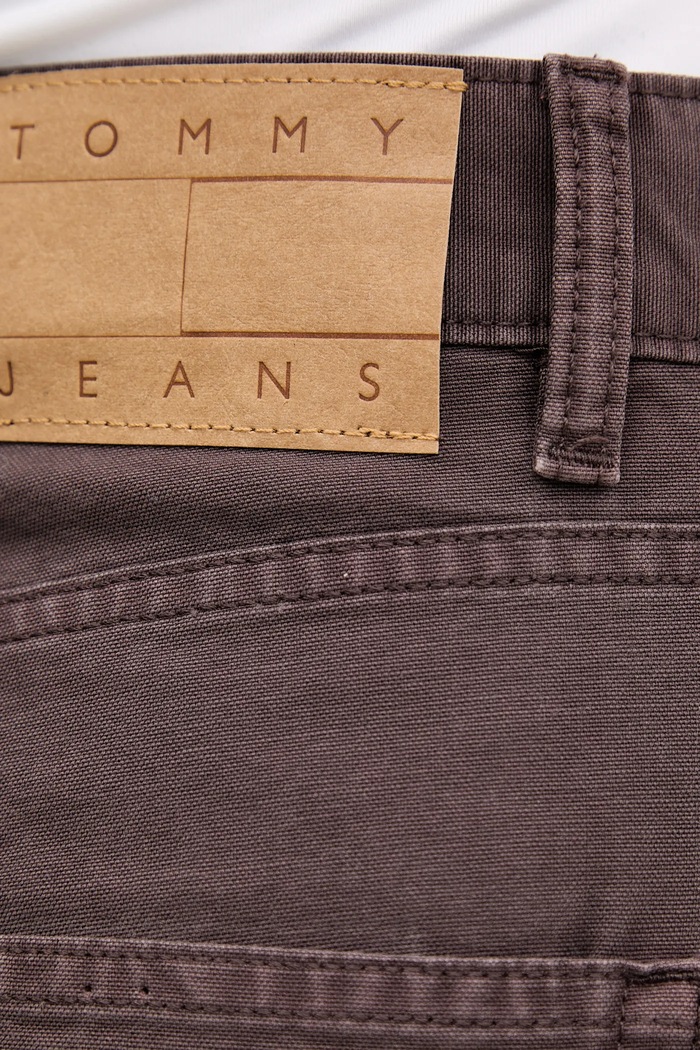 Bavlněné kalhoty Tommy Jeans hnědá DW0DW22073