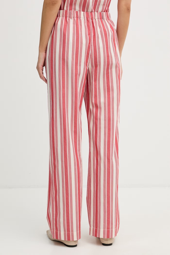 Odzież Stine Goya spodnie damskie bawełniane SG.SS26.P147.2487 różowy