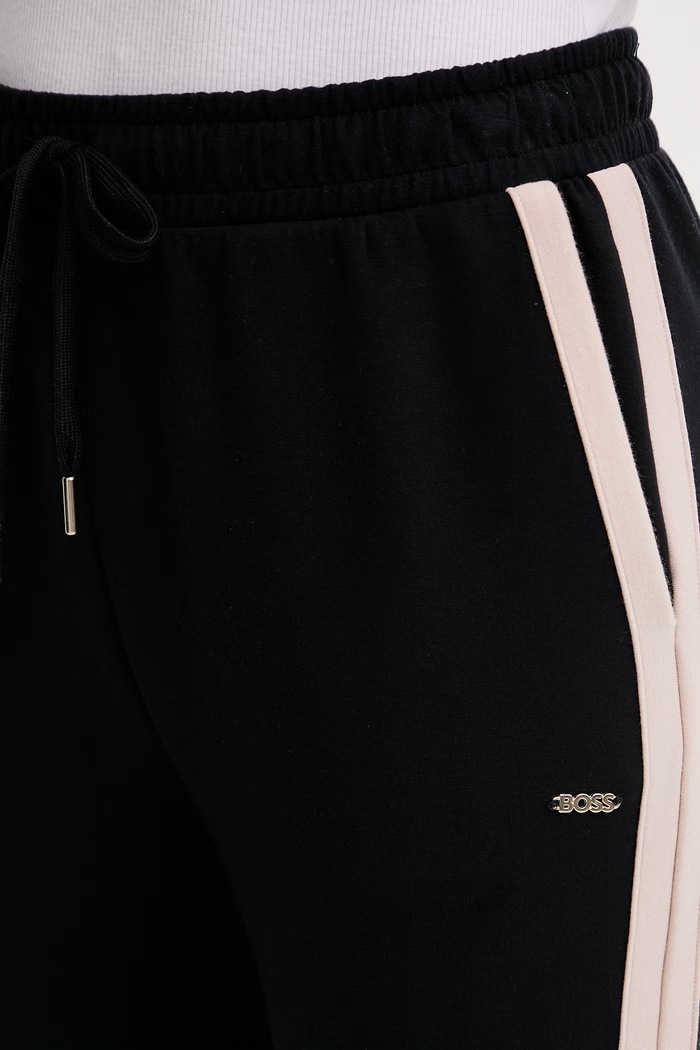 Hlače BOSS Mirage Pants črna 50557212