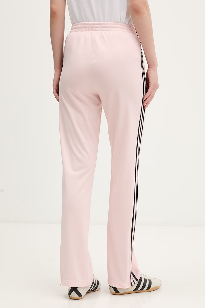 Дрехи adidas Originals спортен панталон дамски Firebird Classic KC6562 розов