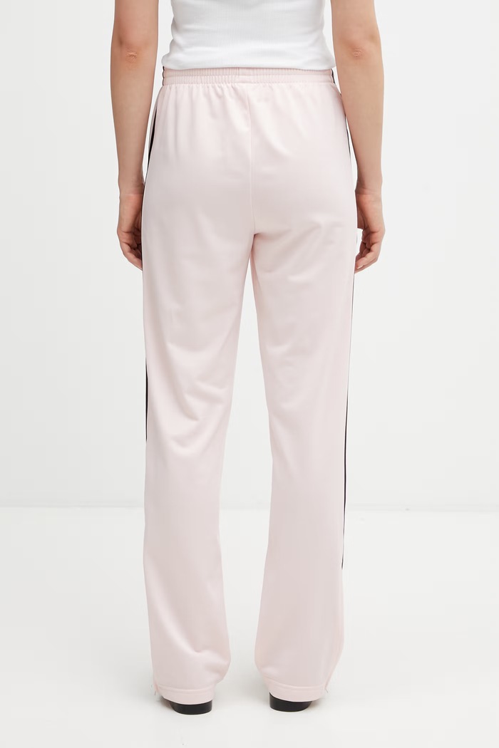 Îmbrăcăminte adidas Originals Firebird Classic pantaloni de trening pentru femei KC6562 roz