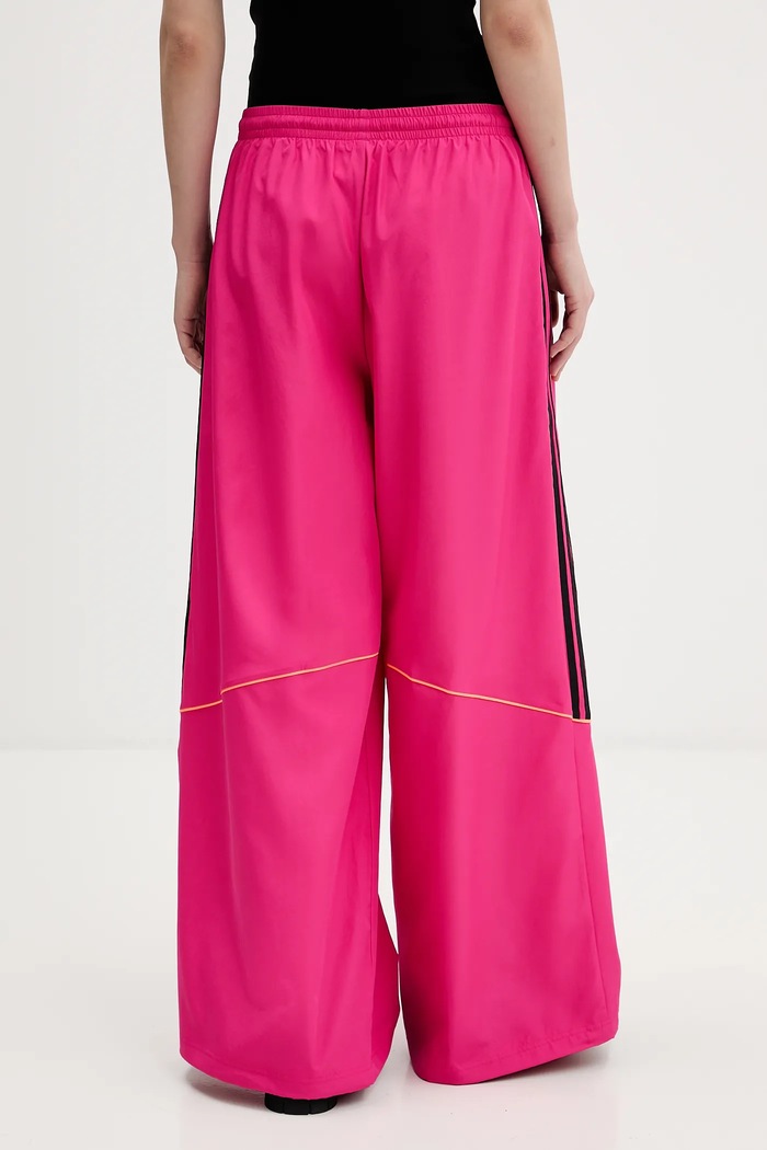 Îmbrăcăminte adidas Originals pantaloni de trening pentru femei Teamgeist Adilenium KC8156 roz