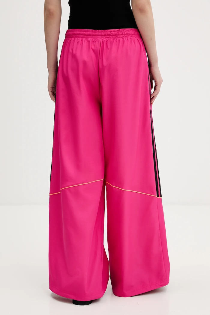 Îmbrăcăminte adidas Originals pantaloni de trening pentru femei Teamgeist Adilenium KC8156 roz
