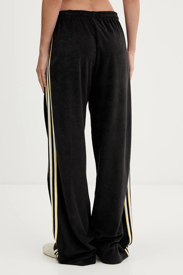 Дрехи adidas Originals спортен панталон дамски Terry Towel Firebird KD1416 черен