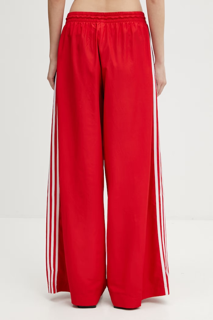 Oblečenie adidas Originals Firebird dámske teplákové nohavice KD6299 červená
