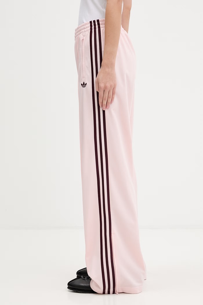 adidas Originals spodnie dresowe Firebird dzianina różowy KG3702