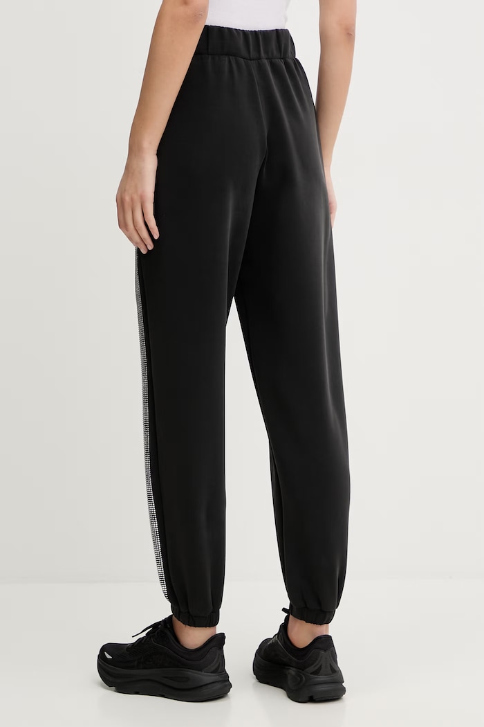 Дрехи Спортен панталон Guess BERTHE V6RB01.KCAY2 черен