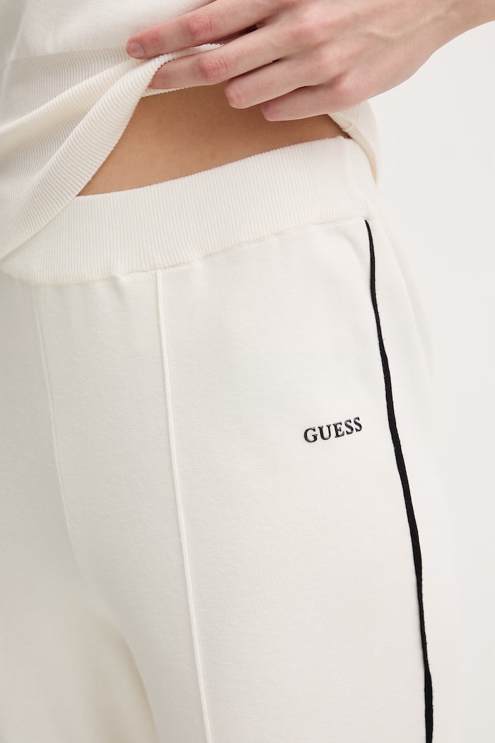 Guess pantaloni de trening pentru femei, cu vâscoză LAURENE bej V6RB14.Z4642