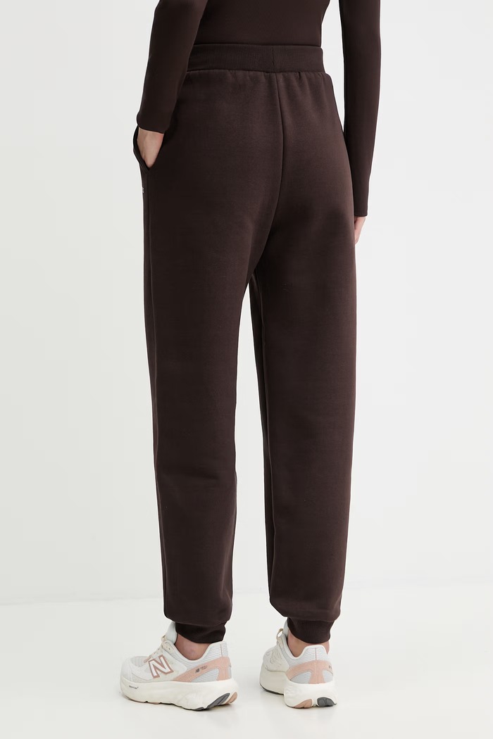 Îmbrăcăminte Guess pantaloni de trening NAT V6RB15.K9V31 maro