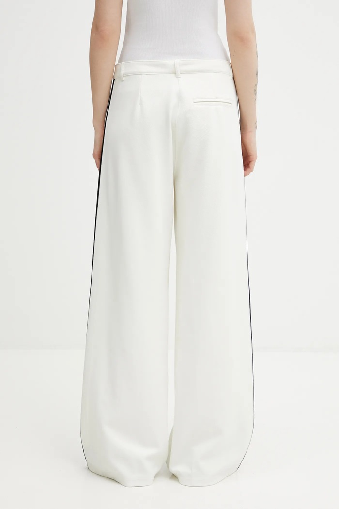 Одяг Спортивні штани adidas Originals Manager Pants KC9089 бежевий