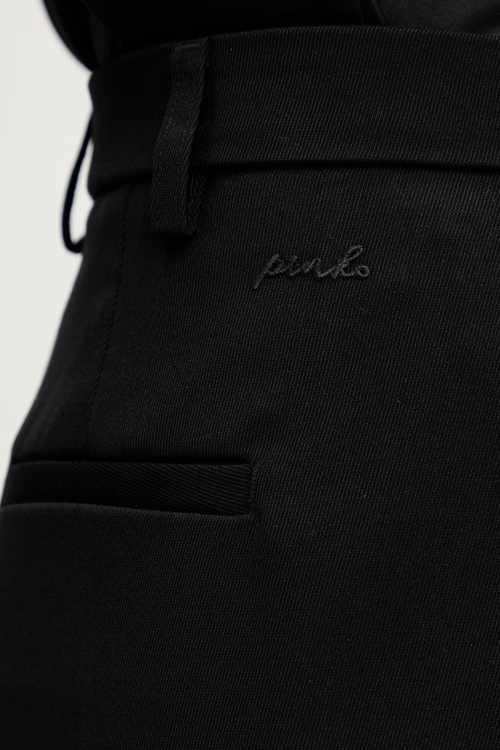 Pinko pantaloni pentru femei negru 106442.A32G