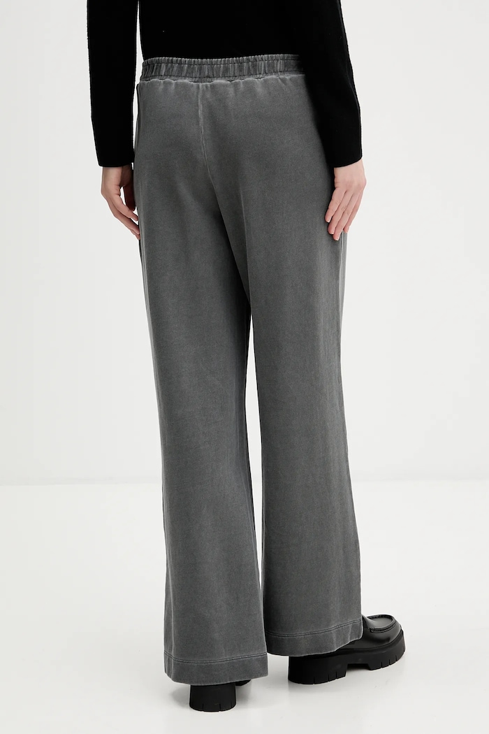 Oblečenie Bavlnené tepláky Karl Lagerfeld Jeans B1W10090 sivá