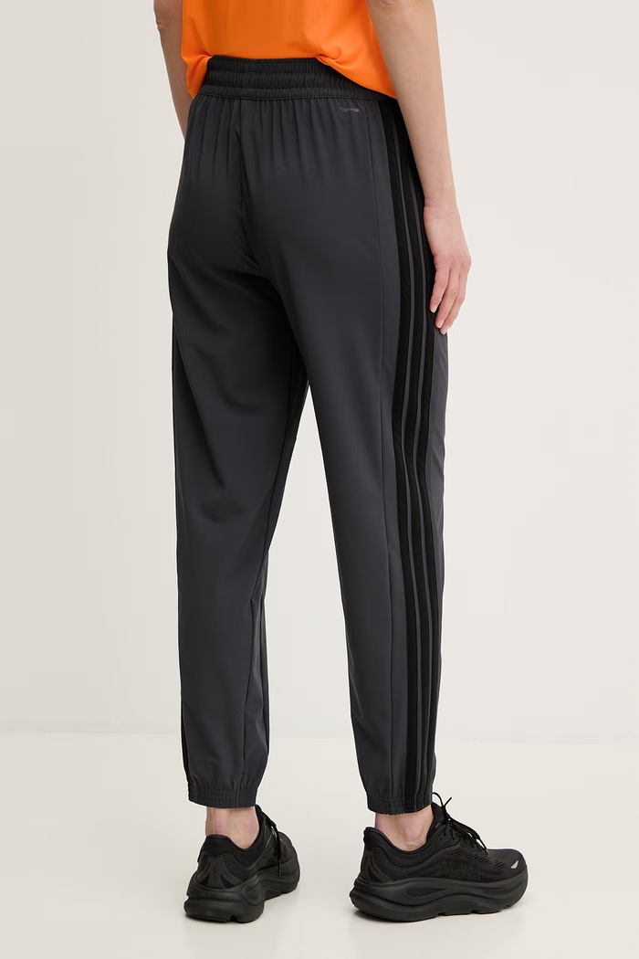Odzież adidas Performance spodnie treningowe KC5496 czarny