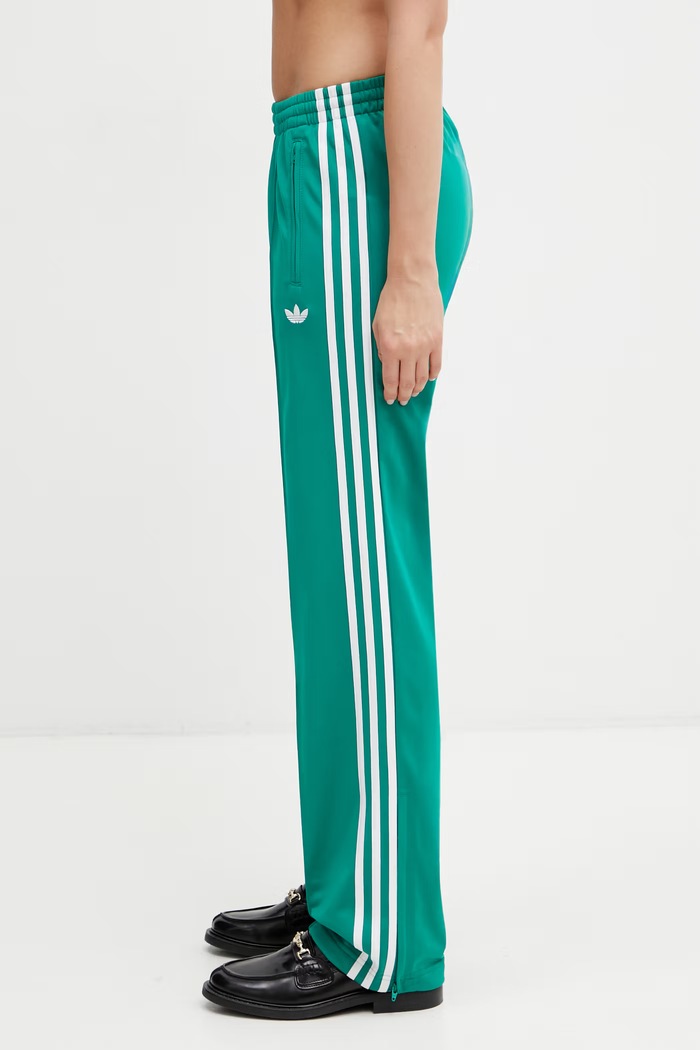 adidas Originals pantaloni de trening pentru femei panza verde KD3649
