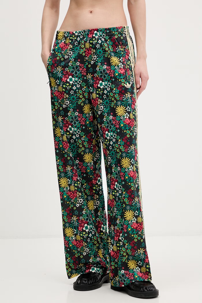 adidas Originals pantaloni de trening adidas x Liberty tricotaj negru KD5561