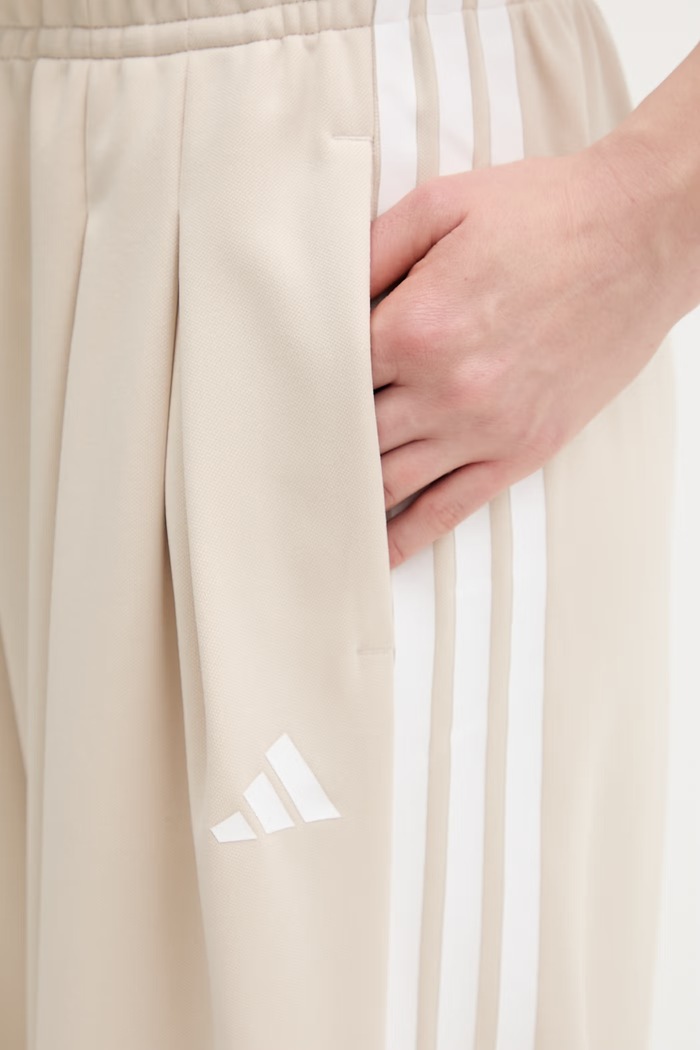 Tepláky adidas Tiro béžová KE4742