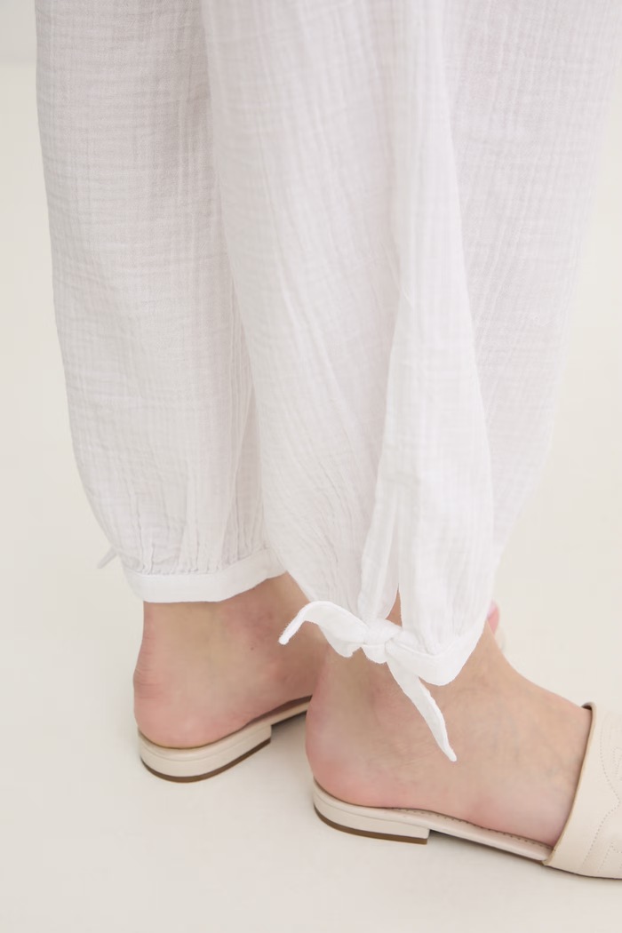 Lauren Ralph Lauren pantaloni drepți de femei din bumbac alb 20417190