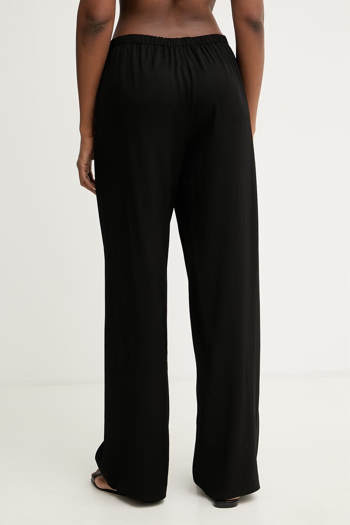 Oblečenie Trussardi nohavice dámske z viskózy P271A002361N čierna