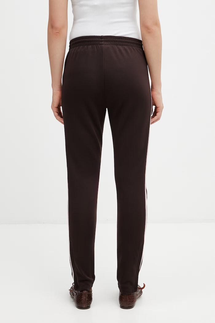 Îmbrăcăminte adidas Originals Pantaloni de trening cu bumbac pentru femei KD3790 maro