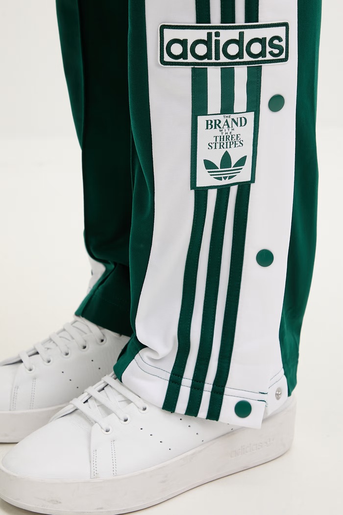 adidas Originals teplákové nohavice dámske Adibreak zelená KD6327
