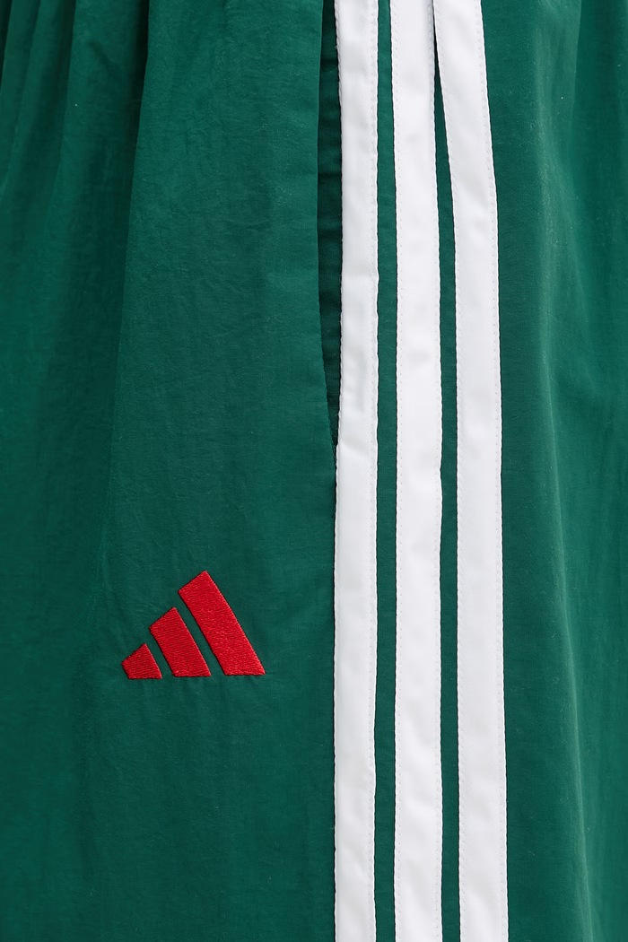 Adidas teplákové nohavice dámske zelená KD9451