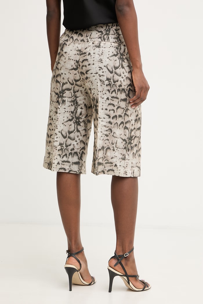 Îmbrăcăminte Pinko pantaloni scurți eleganți pentru femei, din bumbac 106870.A3BL bej